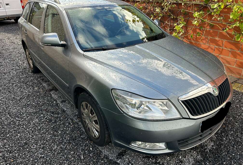 Skoda Octavia Combi 1.6 TDI DPF Ambition