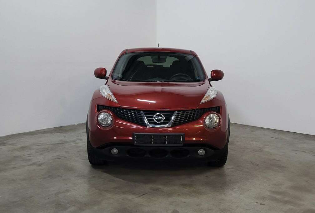 Nissan 1.6 CVT * GPS * CAMERA *