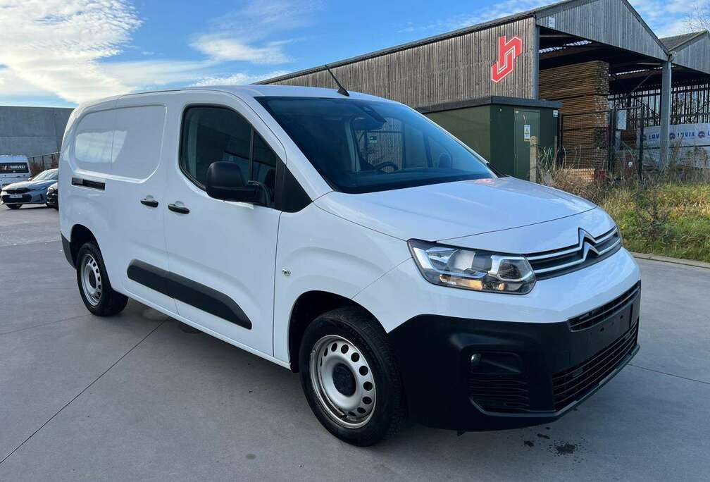 Citroen 12300€+BTW/L2 XL/2022/Bluetooth/PDC/Garantie