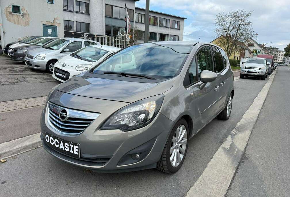 Opel 1.7 CDTi Cosmo DPF