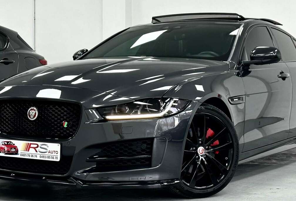 Jaguar 2.0 T R-Sport-PANORAMIQUE-GPS-CAMERA-CUIR-BI XENON