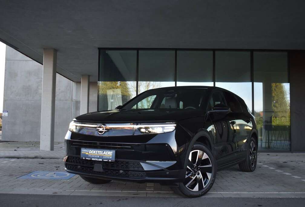 Opel Turbo Hybrid eDCT6 GS