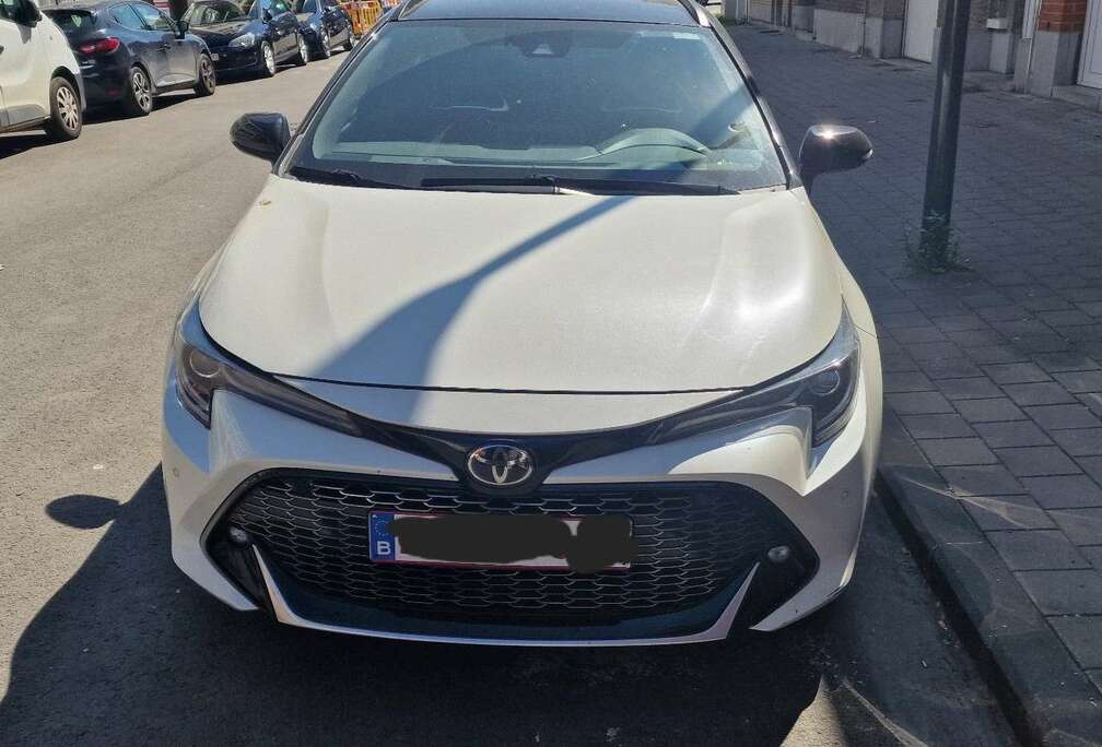 Toyota 1.8 Hybrid Touring Sports Comfort