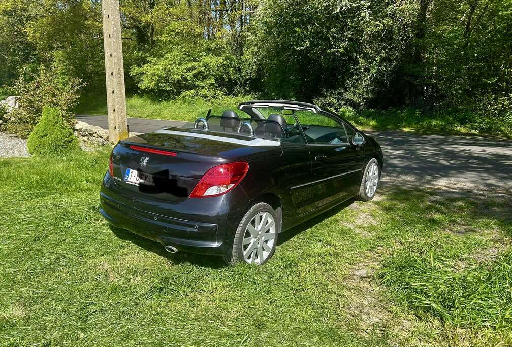 Peugeot 207 CC 1.6 HDi FAP