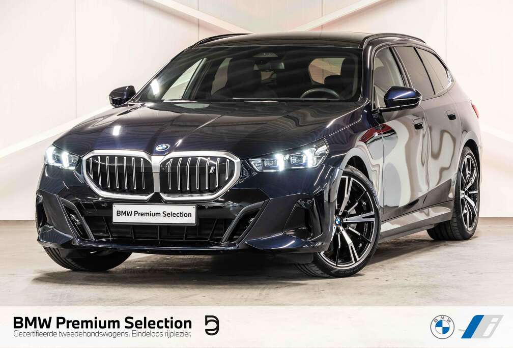 BMW eDrive40 Touring M Sport  PANO
