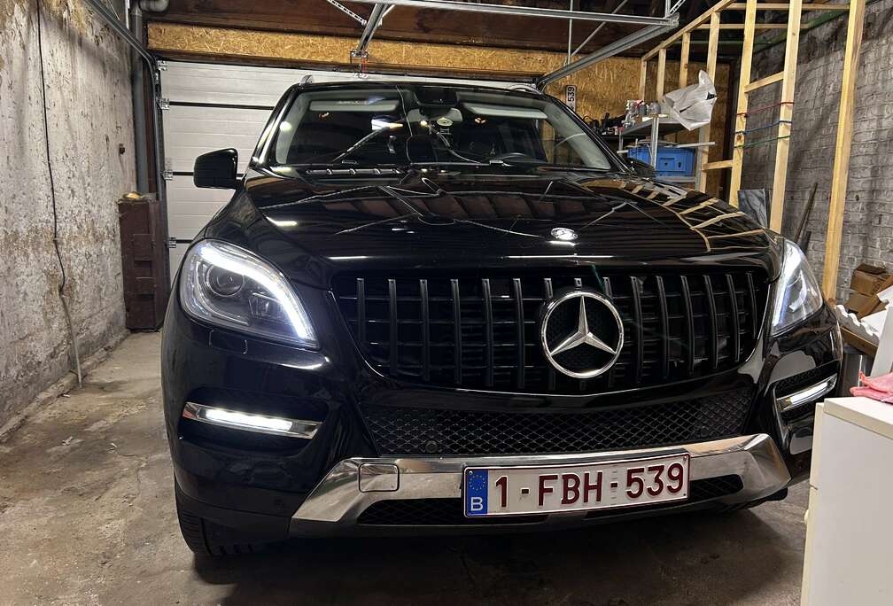 Mercedes-Benz BlueTEC 4MATIC 7G-TRONIC Edition 1