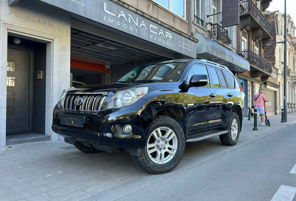 Toyota Land Cruise3.0 D-4D Premium