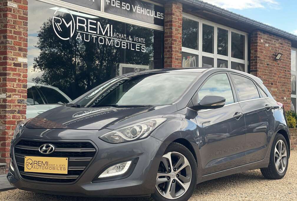 Hyundai 1.6 CRDi*GARANTIE 1AN*CAMERA*NAVI*1ER MAIN