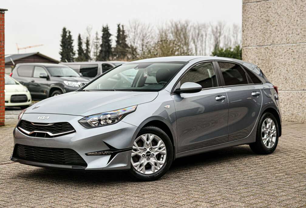 Kia PULSE-UITVOERING*ACHTERUITRIJCAMERA*STUUR+ZETELVERWARMING*AUTOMAAT*