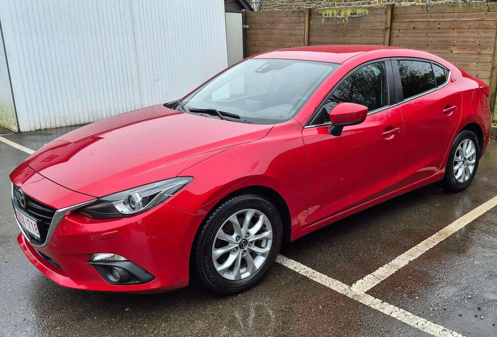 Mazda 3 2.0i Skydrive