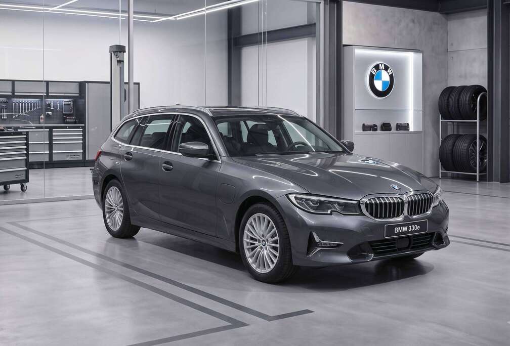 BMW e Touring *Luxury Line*Pano dak*Harman/Kardon*Elek zetels*Verwarmde zetels + stuur*