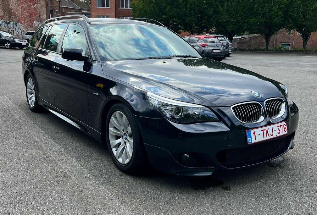 BMW Touring 523i Sport A