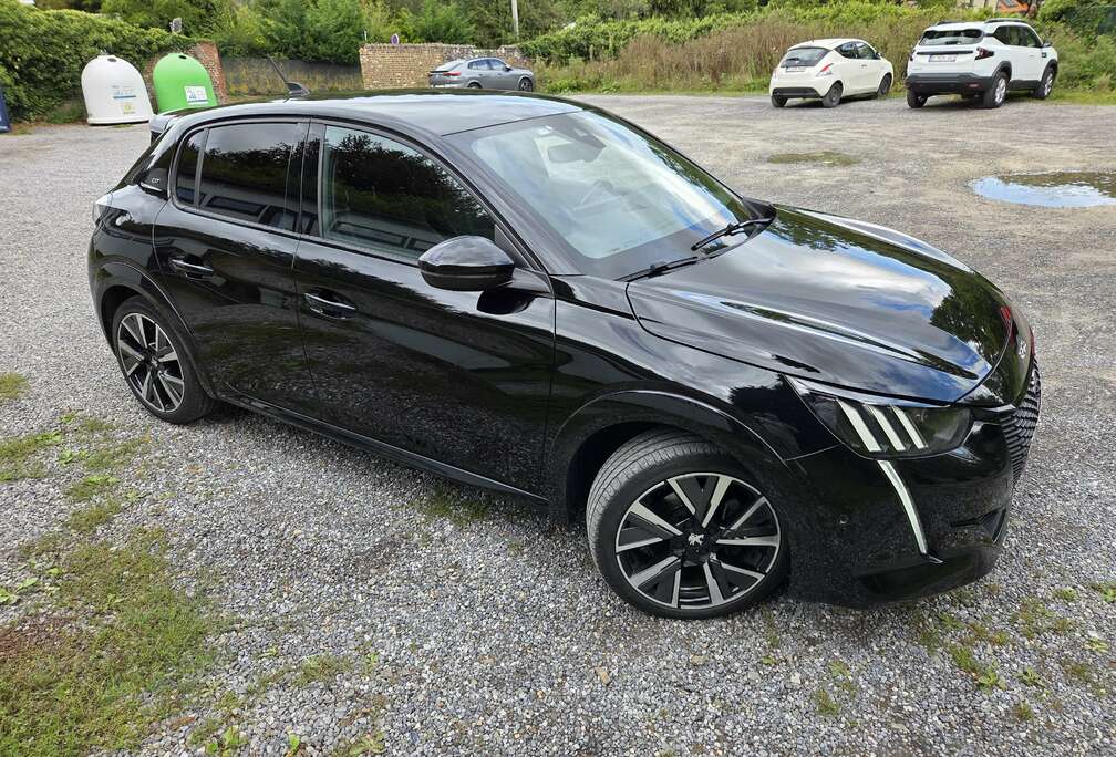 Peugeot 208 1.2i PureTech GT (EU6.4)
