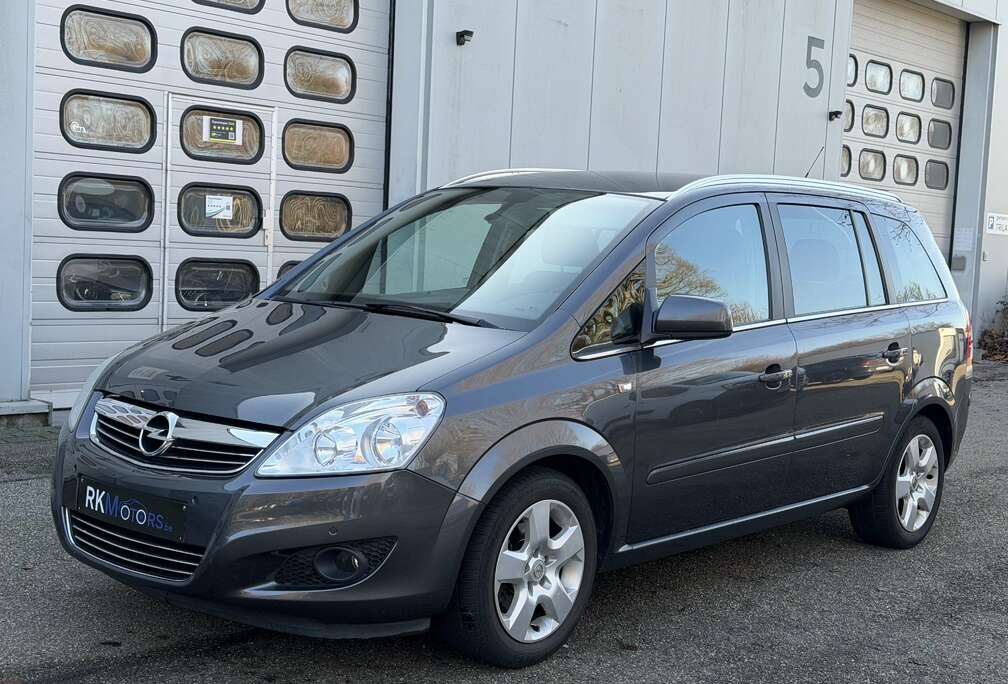Opel Zafira 1.8i XER Cosmo