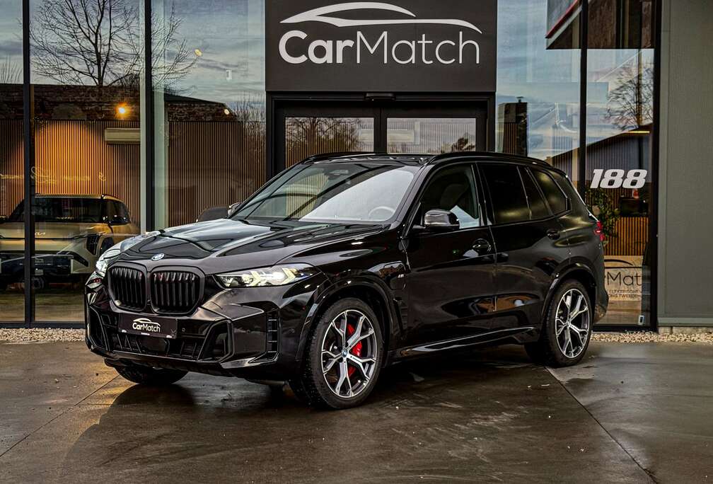 BMW xDrive50e M Sport Pro - PANO  HUD  360  H&K