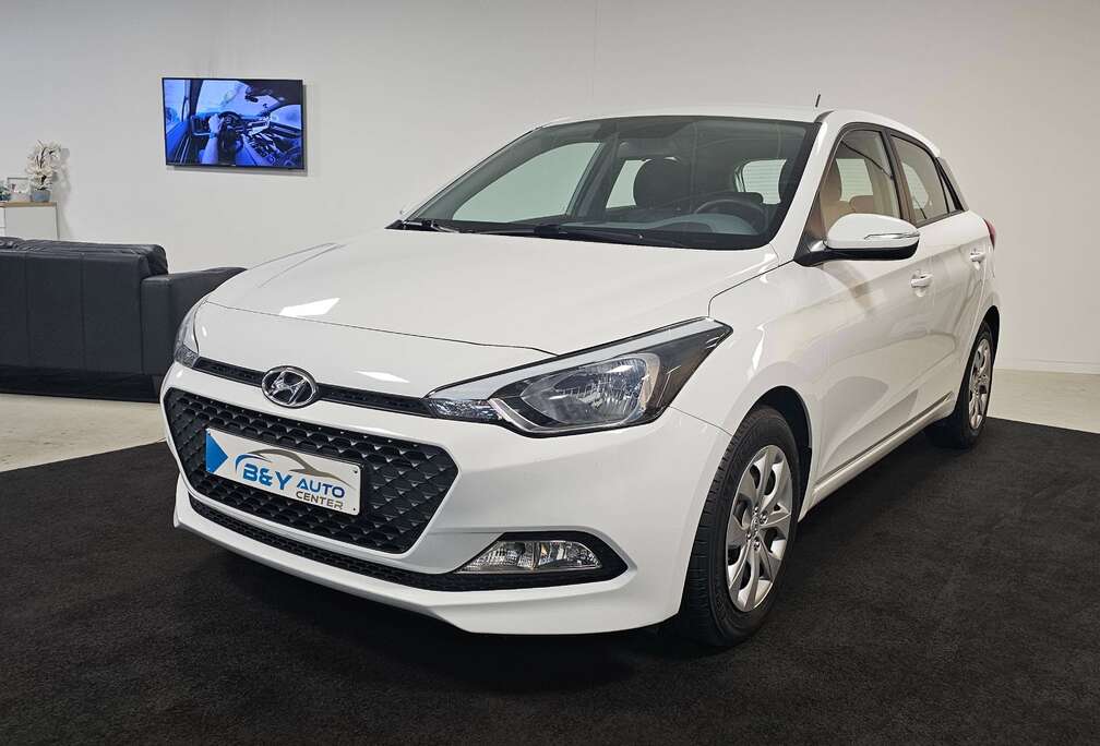 Hyundai 1.2i Edition * 74.950 km * Airco / Cruise control