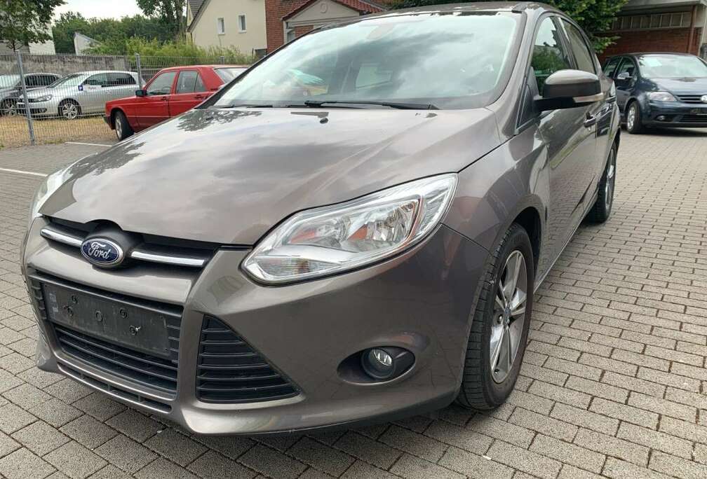 Ford Focus 1.0 EcoBoost ECOnetic Tech. Edition