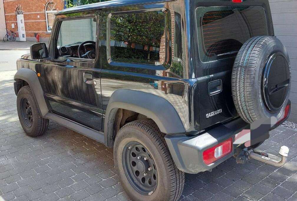 Suzuki Jimny 1.5i GL 4 zitplaatsen 17.300 km