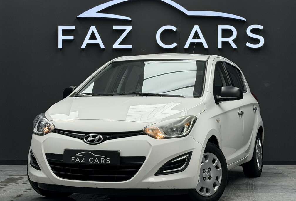 Hyundai 1.2i Comfort * 1ER PROP + RADIO + GARANTIE *