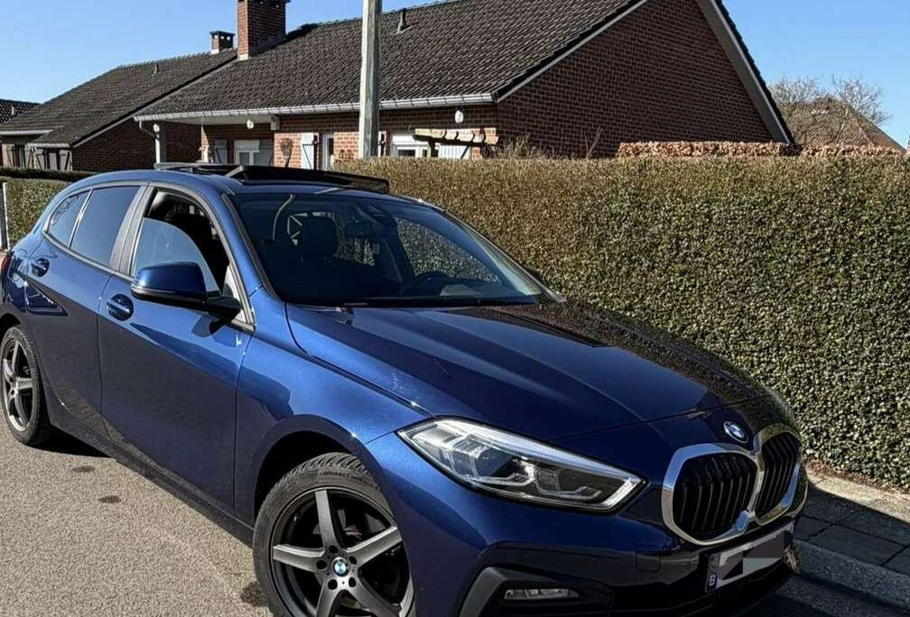 BMW 118d 150 ch //boite auto// toit ouvrant