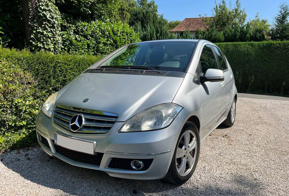 Mercedes-Benz A 150 BlueEFFICIENCY Avantgarde
