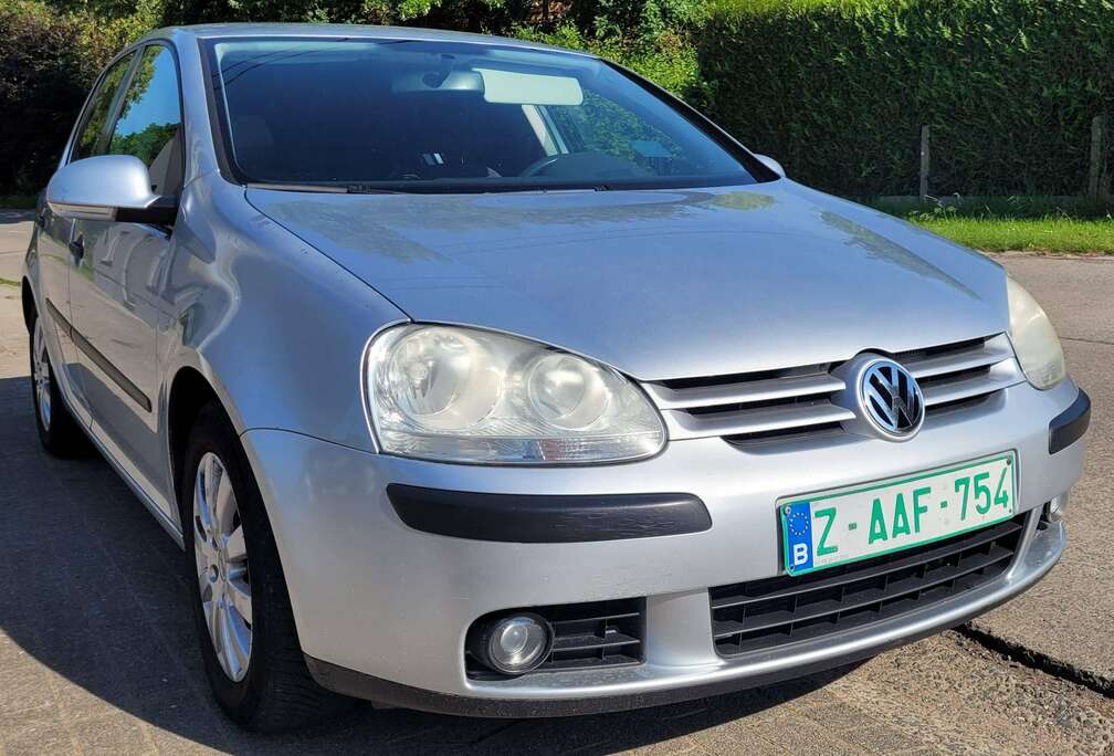Volkswagen 2.0i benzine AUTOMAAT AIRCO euro4 2004