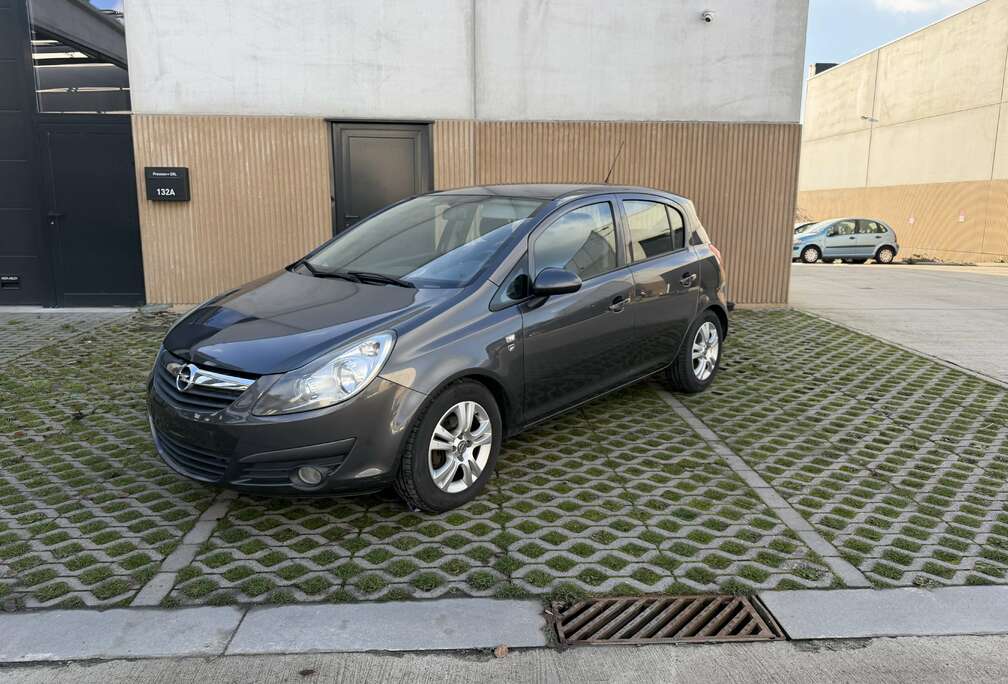 Opel Corsa 1.3 CDTi ECOTEC Enjoy FAP