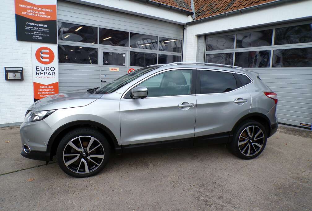 Nissan Qashqai 1.5 diesel 6 vitesses: gps,camera,pano dak