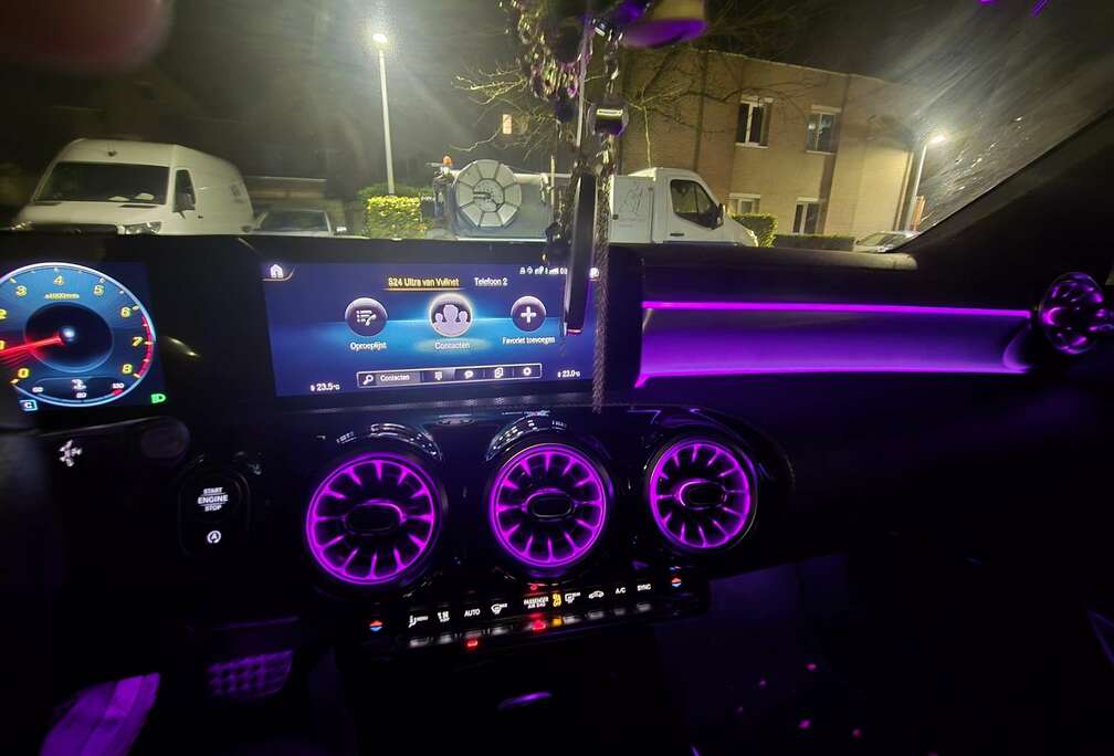 Mercedes-Benz Shooting Brake 7G-DCT AMG Line