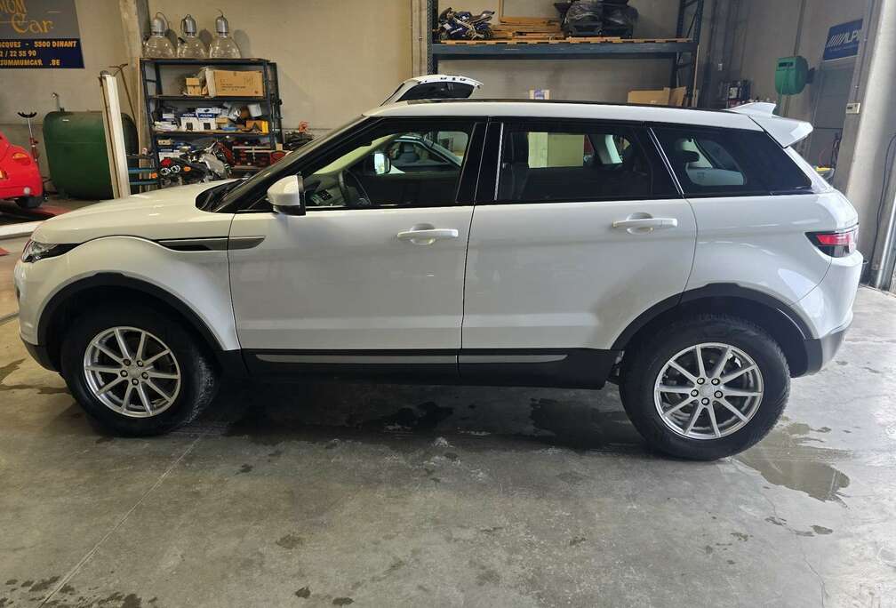 Land Rover Coupé 2.0 eD4 2WD Pure