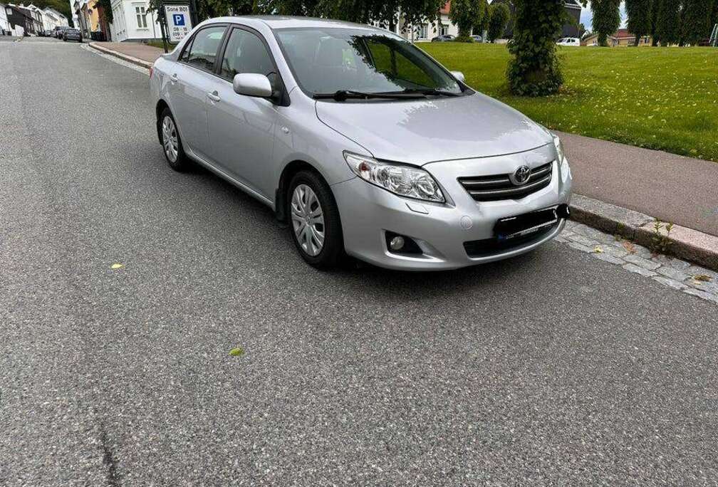Toyota Corolla 1.6i VVT-i 16v Linea Luna