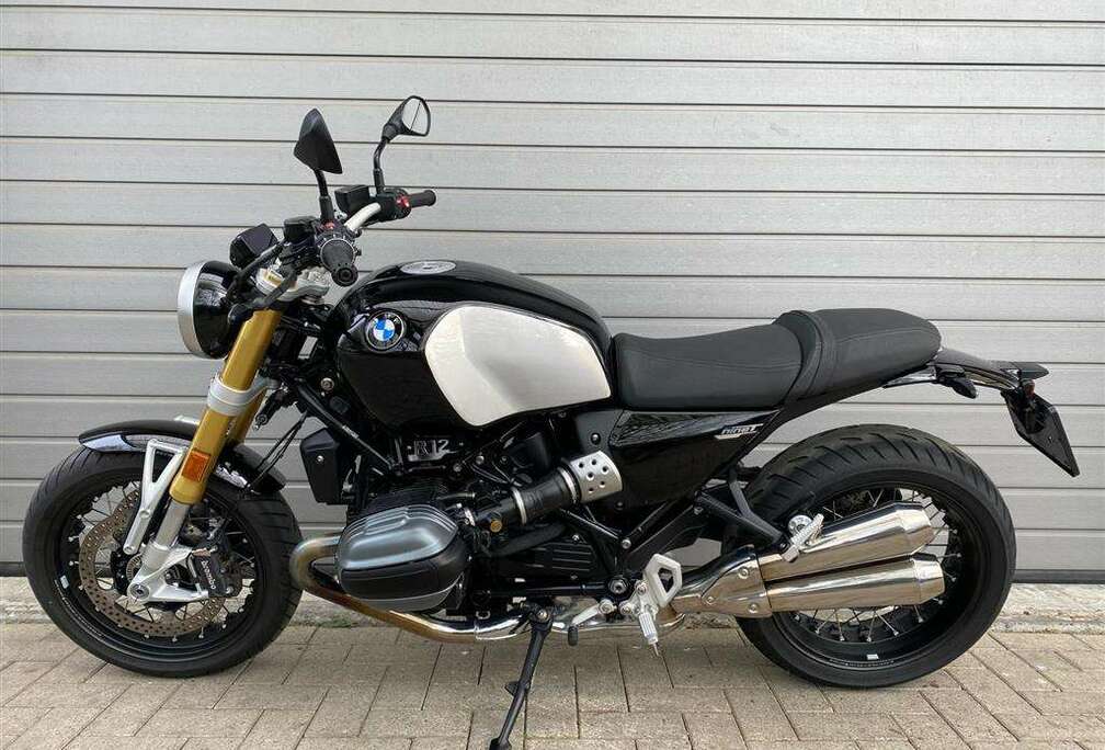 BMW 0