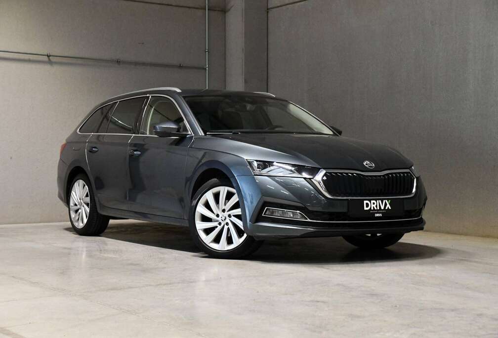 Skoda Octavia Combi - MHEV - Style - Zetelverwarming - Carplay - Camera