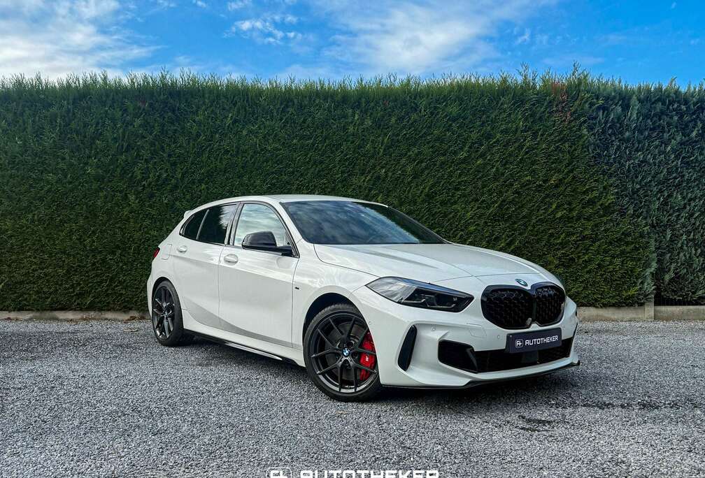 BMW M135i xDrive  M Sport seats  Ambient lights