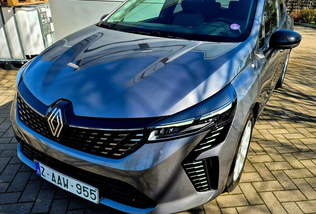 Renault Clio 1.0 TCe Evolution Face Lift.