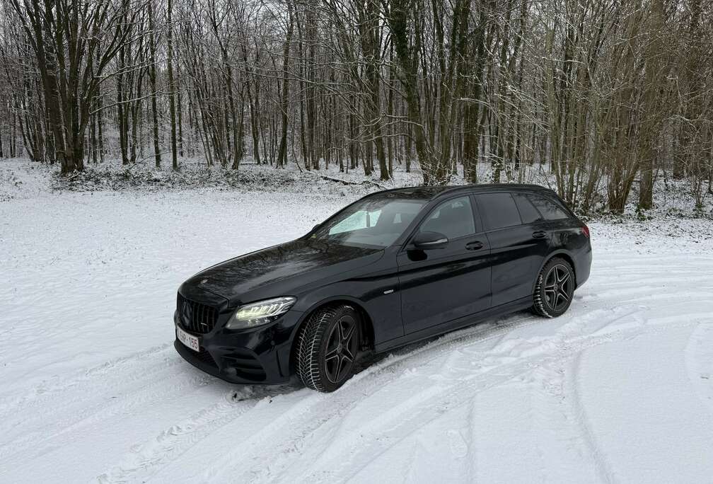 Mercedes-Benz d T 9G-TRONIC Night Edition