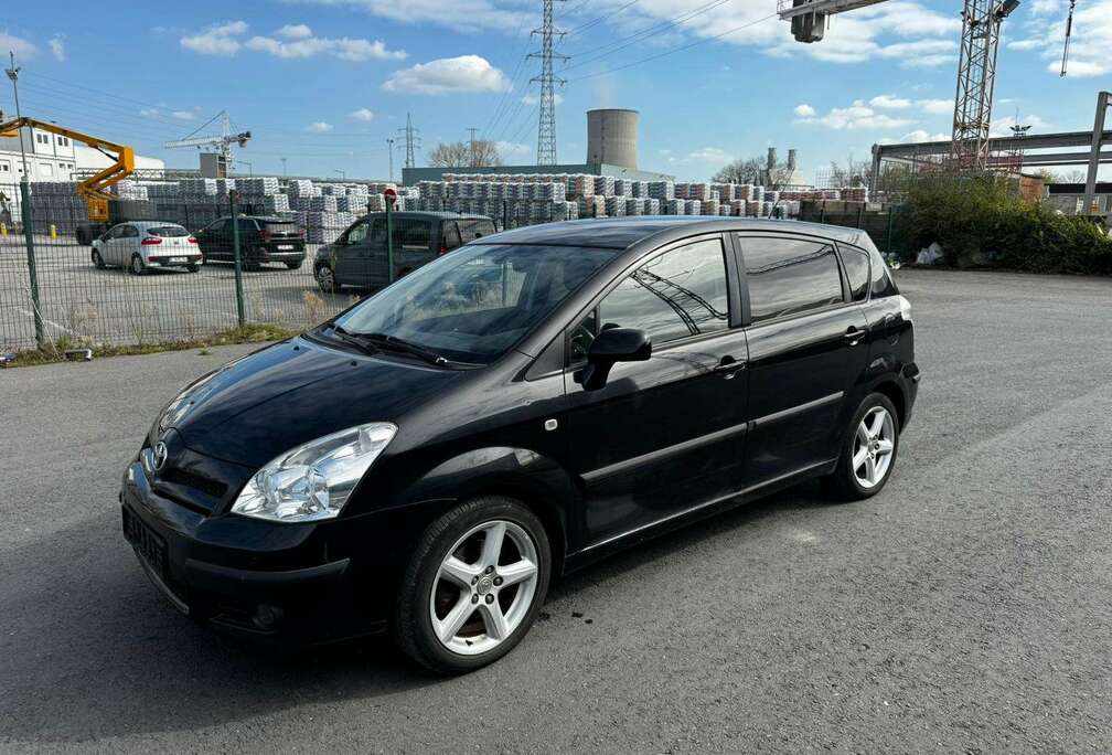 Toyota 1.8i VVT-i 7places AIRCO DIGITAL JANTE ALUMINIUM