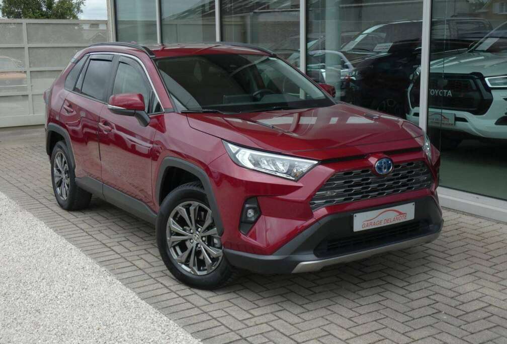 Toyota HYBRID Dynamic Plus +Trekhaak +Dodehoek +Carplay +Parkeersensoren +Parkeercamera +Reservewiel
