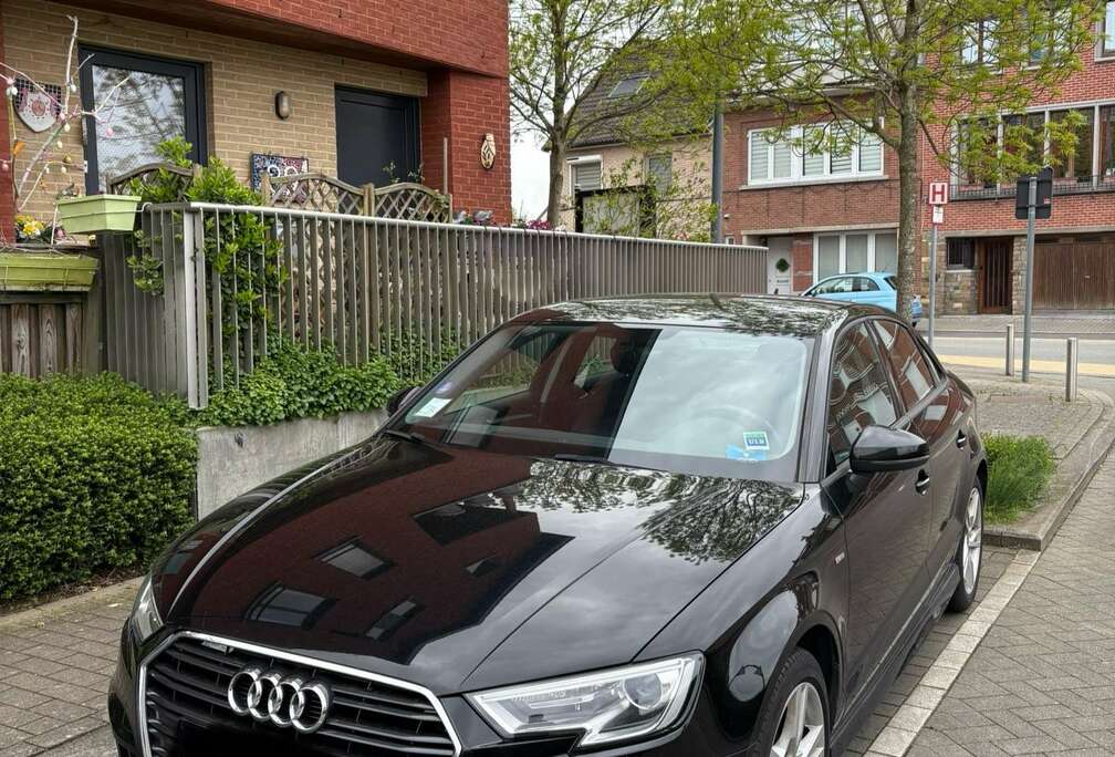 Audi Sportback 1.2 TFSI Ambition S line tronic