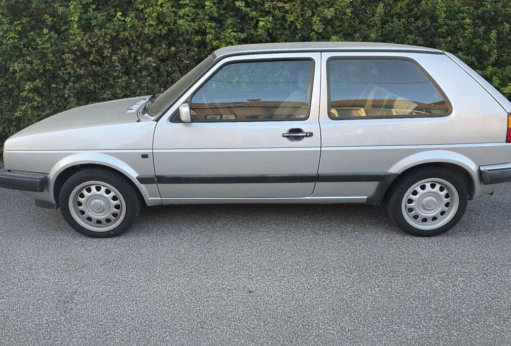 Volkswagen 1.6 essence