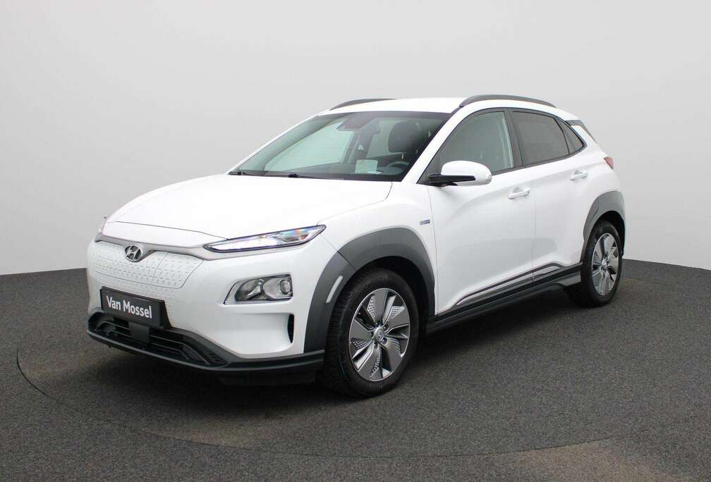 Hyundai EV Fashion 64 kWh Carplay  Camera  HUD  PDC A