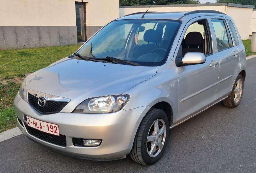 Mazda 2 1.4i 16v TRSi