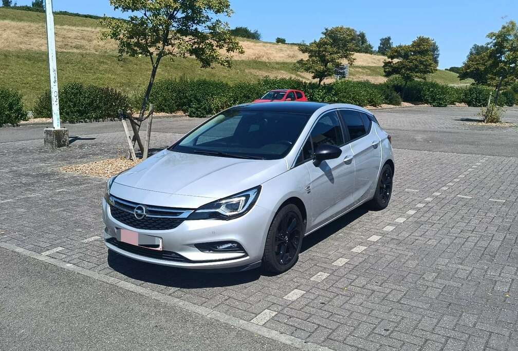 Opel 1.4 Turbo 125 ch Start/Stop Black Edition
