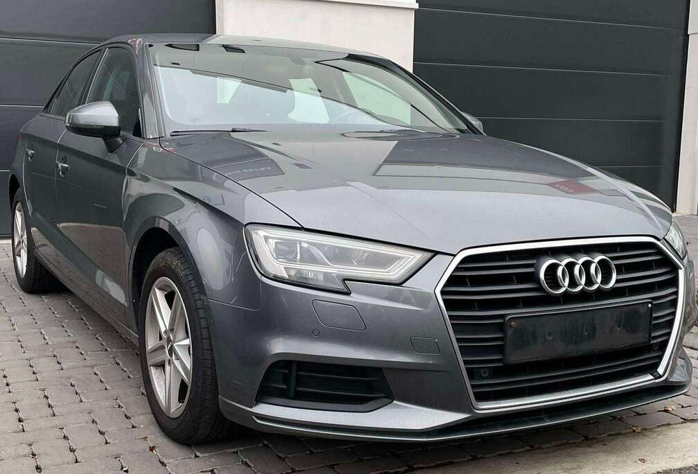 Audi Sportback 30 TDi