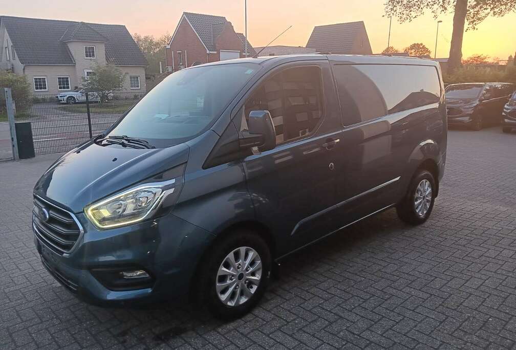 Ford Limited versie, Distributieriem vervangen, inklapbare dakdragers, camera, trekhaak