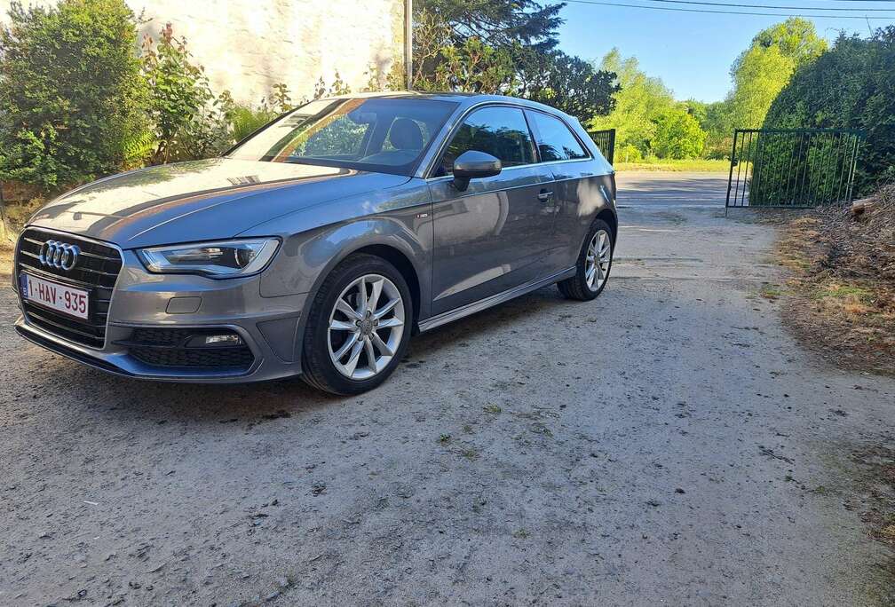 Audi 1.6 TDi Ambiente sline