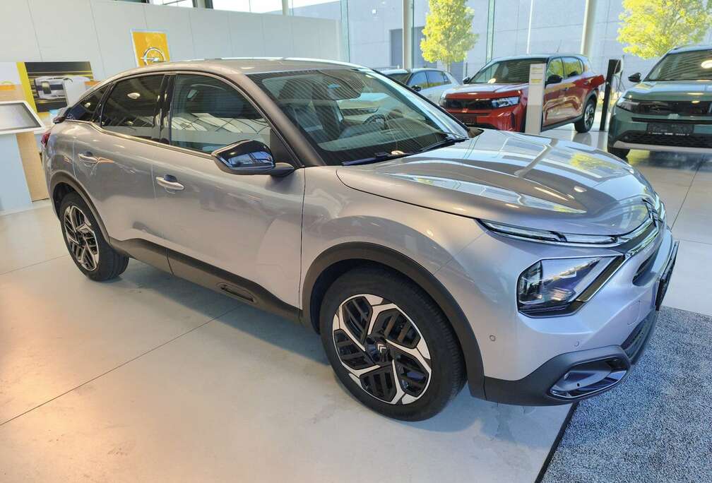 Citroen 1.2TURBO 360CAMERA CARPLAY APPLE ANDROID NAV ADAPT CRUISE CTRL