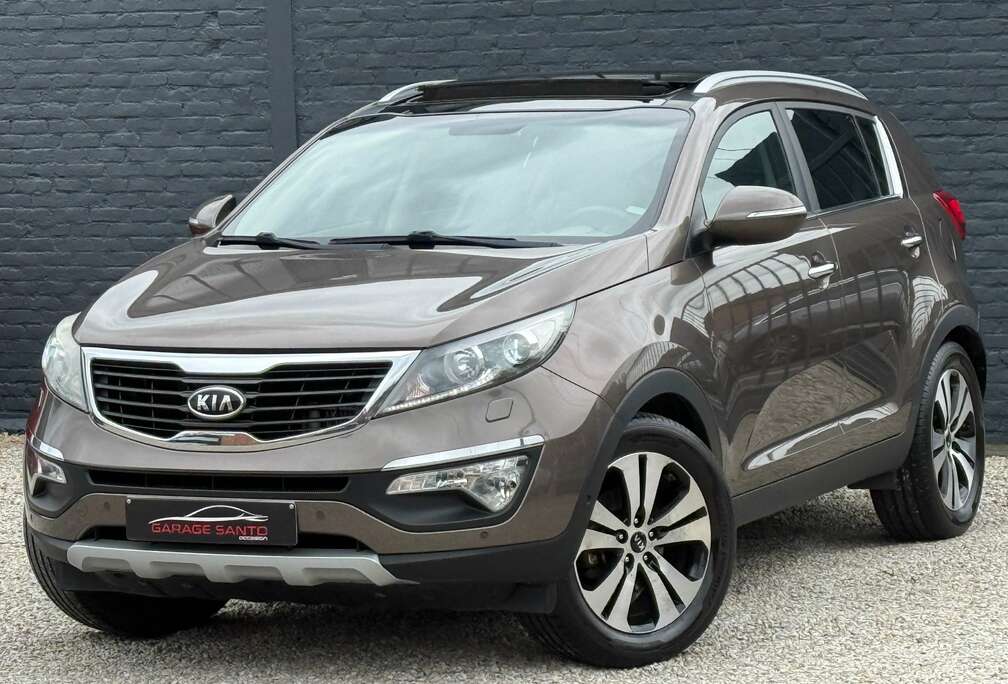Kia  RÉSERVÉE  RESERVÉE  RÉSERVÉE