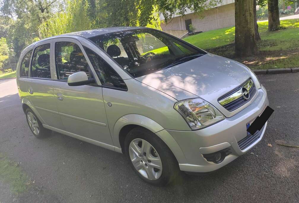 Opel 1.4i Enjoy**prête à immatriculé**1pro*88km*carnet*