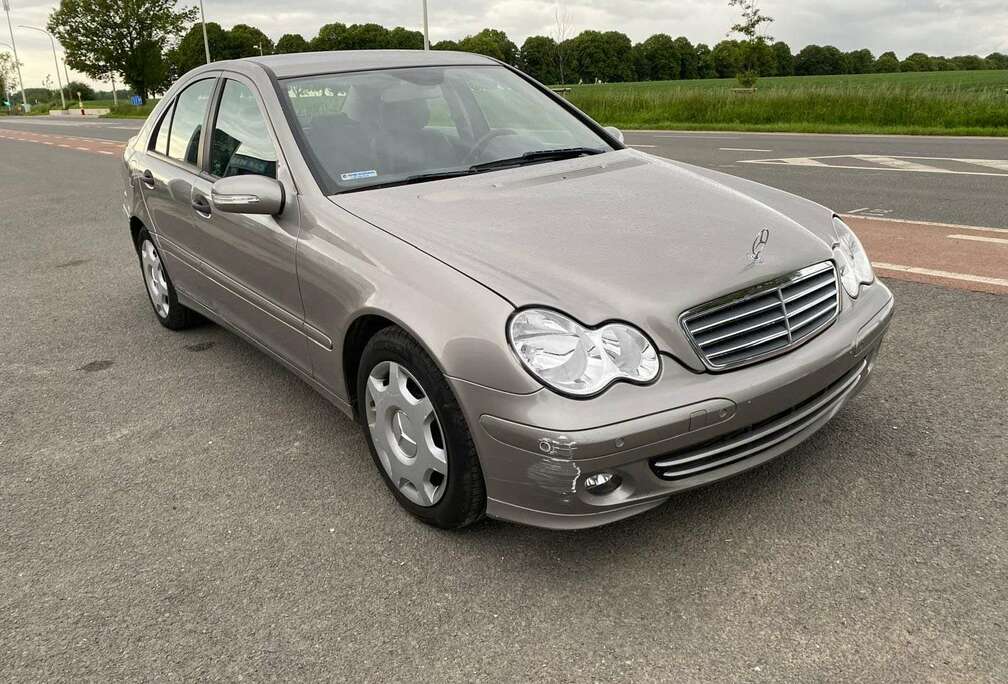 Mercedes-Benz CDI Elegance (EURO 4)